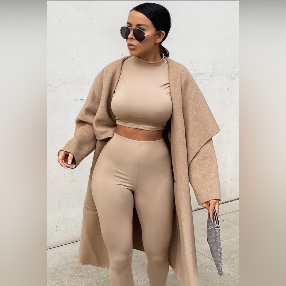 NWT Fashion Nova Taupe Legging Set - XS